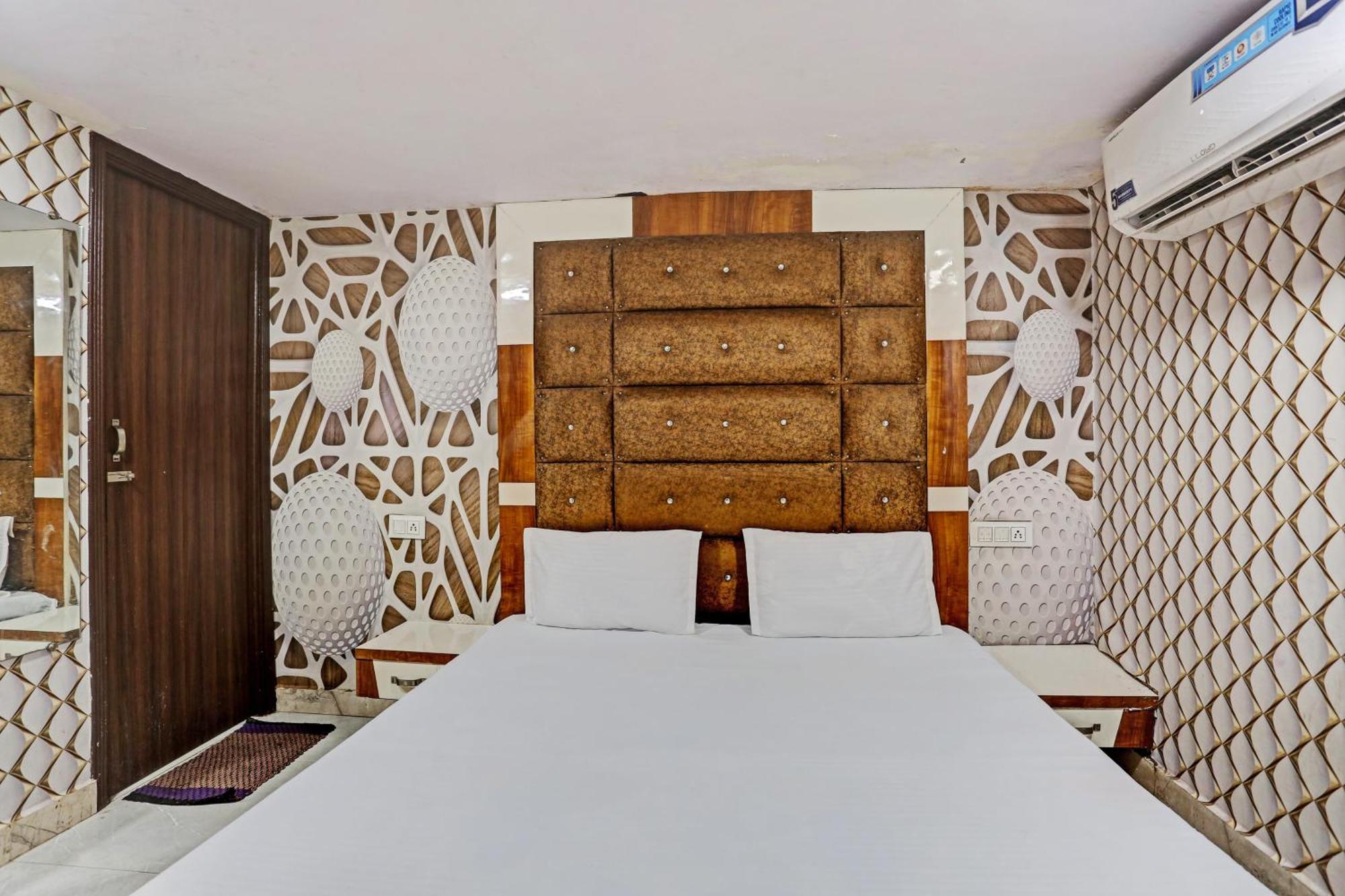 Hotel O Saffron Night Stay Амритсар Екстериор снимка
