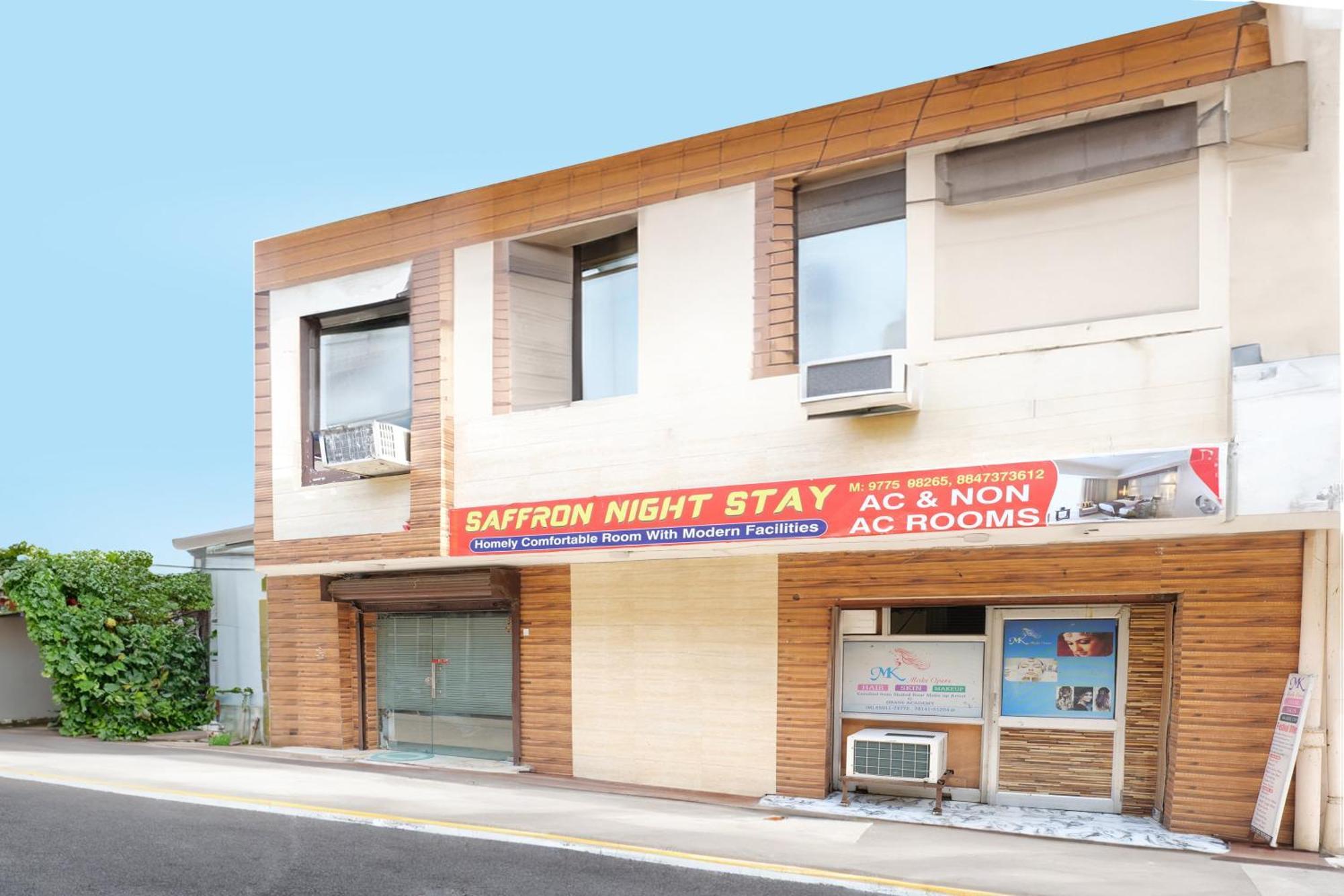 Hotel O Saffron Night Stay Амритсар Екстериор снимка