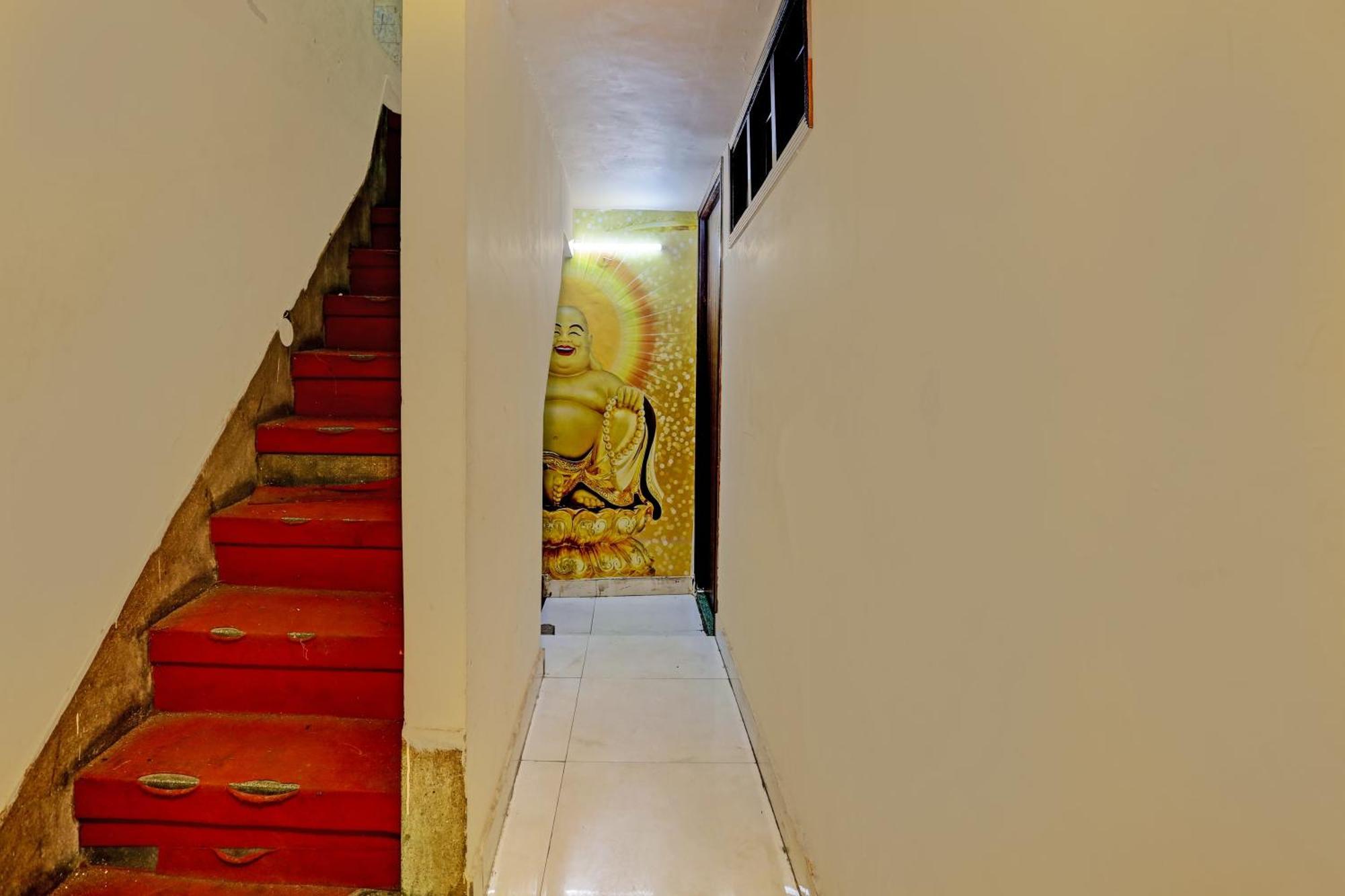 Hotel O Saffron Night Stay Амритсар Екстериор снимка