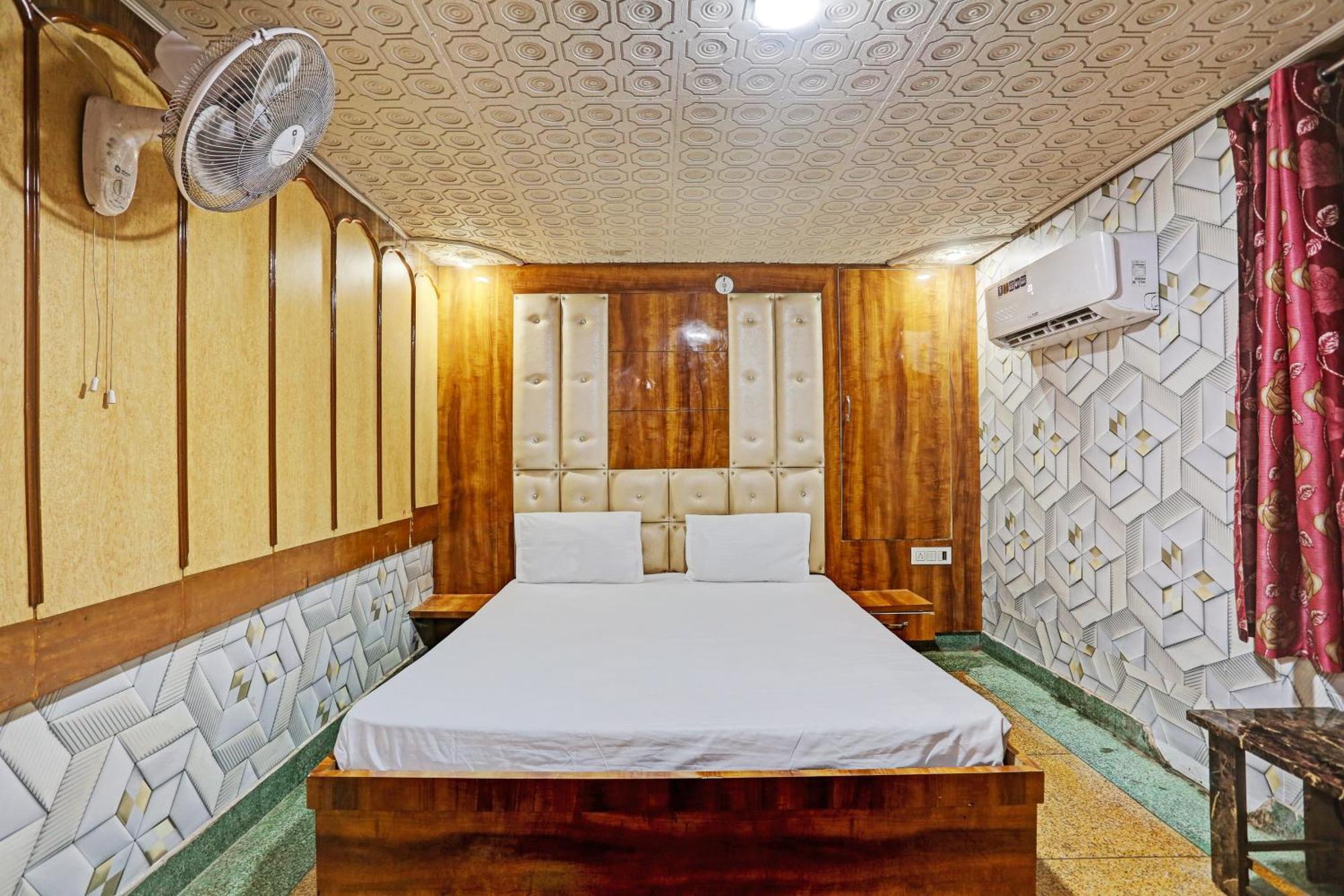 Hotel O Saffron Night Stay Амритсар Екстериор снимка