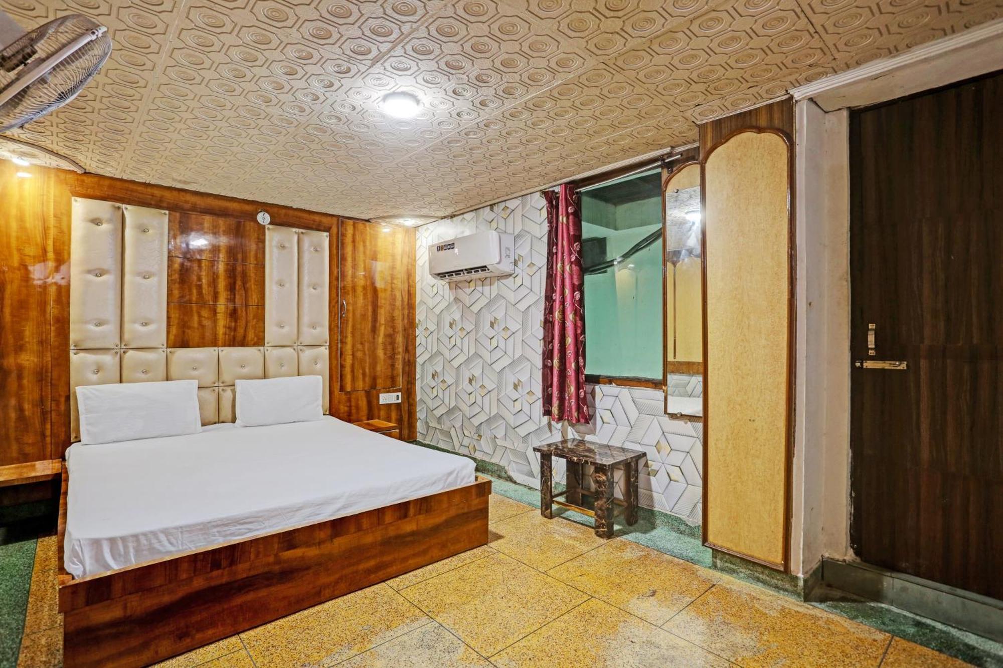 Hotel O Saffron Night Stay Амритсар Екстериор снимка
